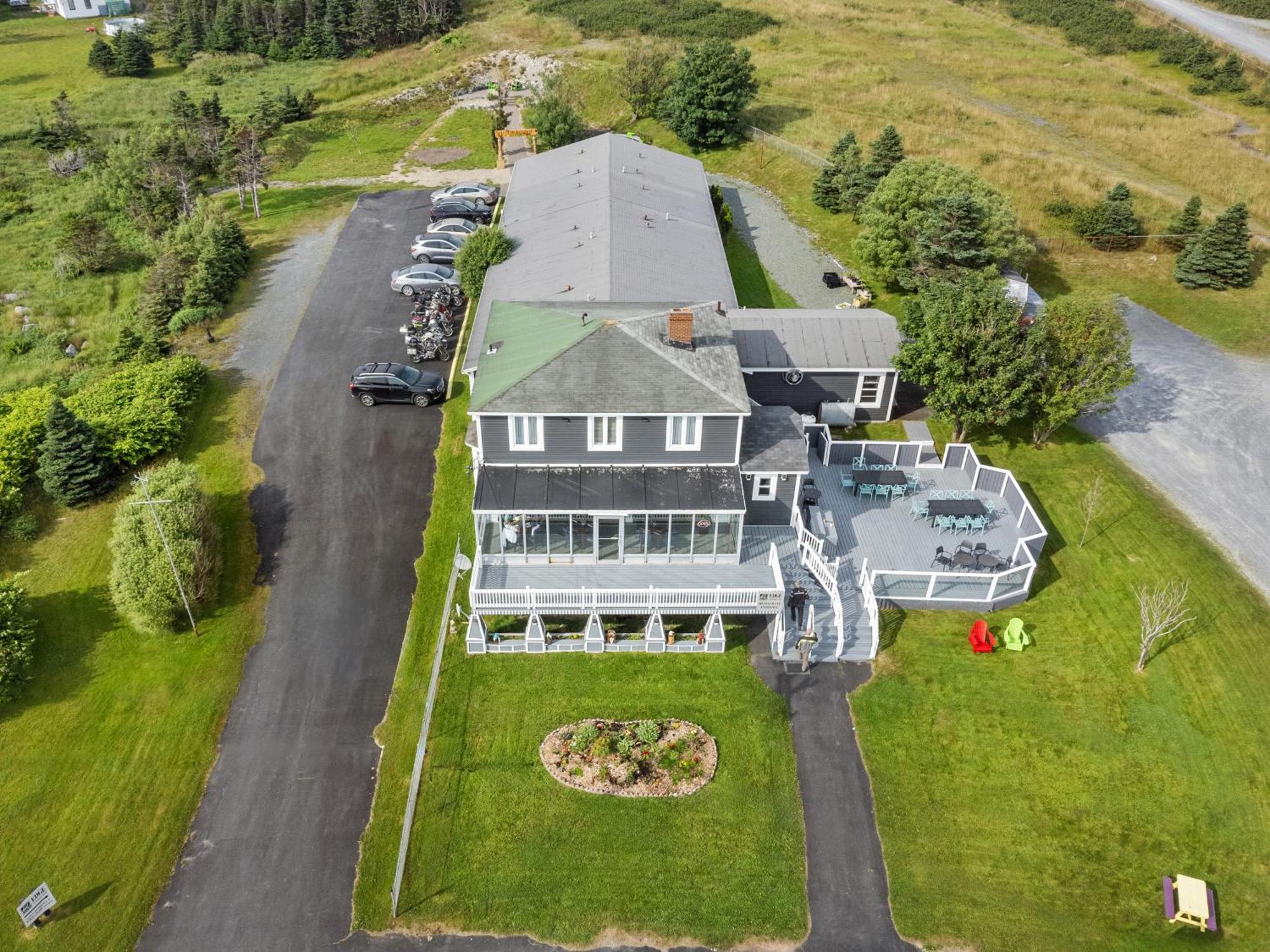 Edge Of The Avalon Inn Trepassey Exterior photo
